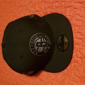 Men's Black Brooklyn New York NBA Eastern Conference New Era 5950 Hat size 8
